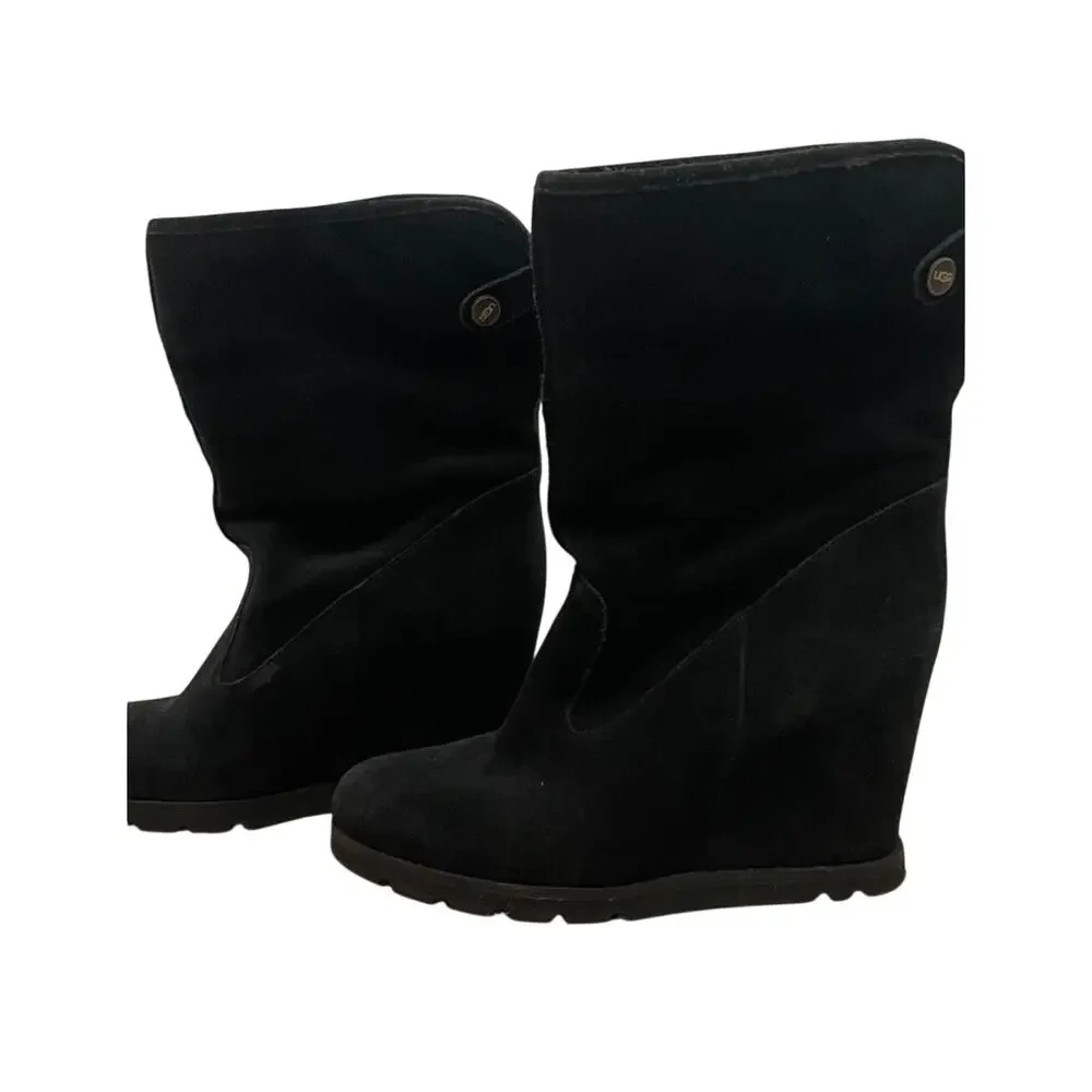 UGG kyra black