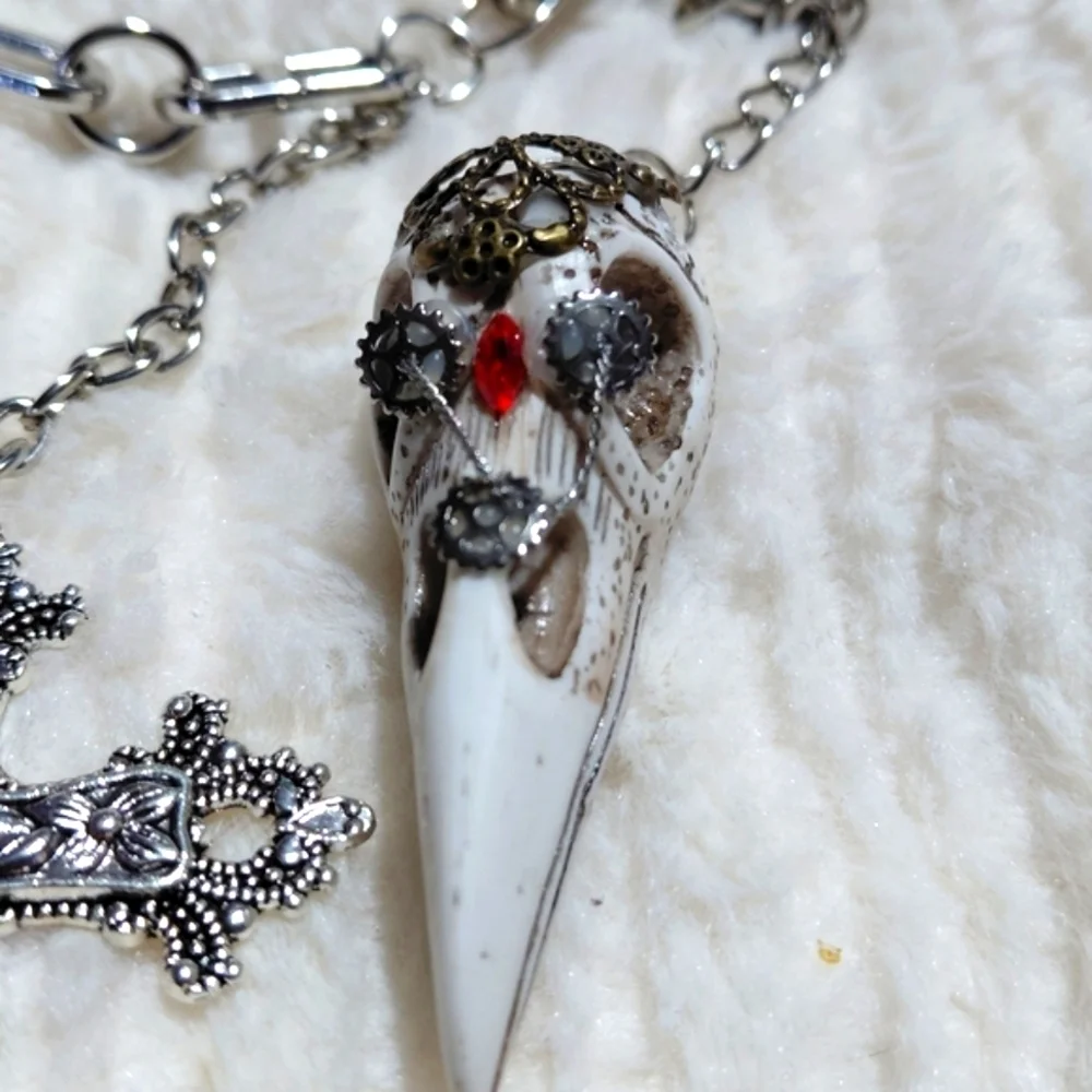 N/A unique necklace