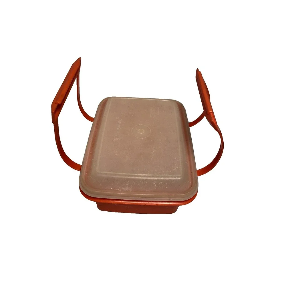 vintage‎ tupperware red container with handle