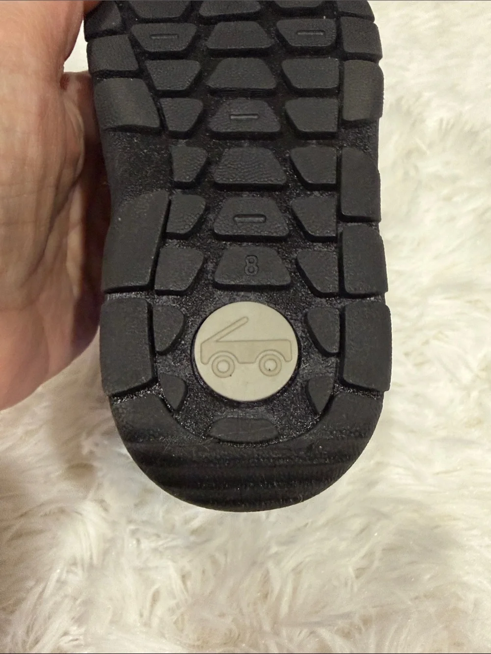 See Kai Run easy velcro