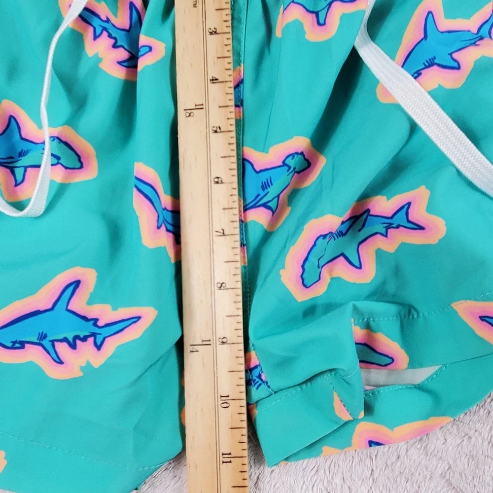 chubbies swim trunks