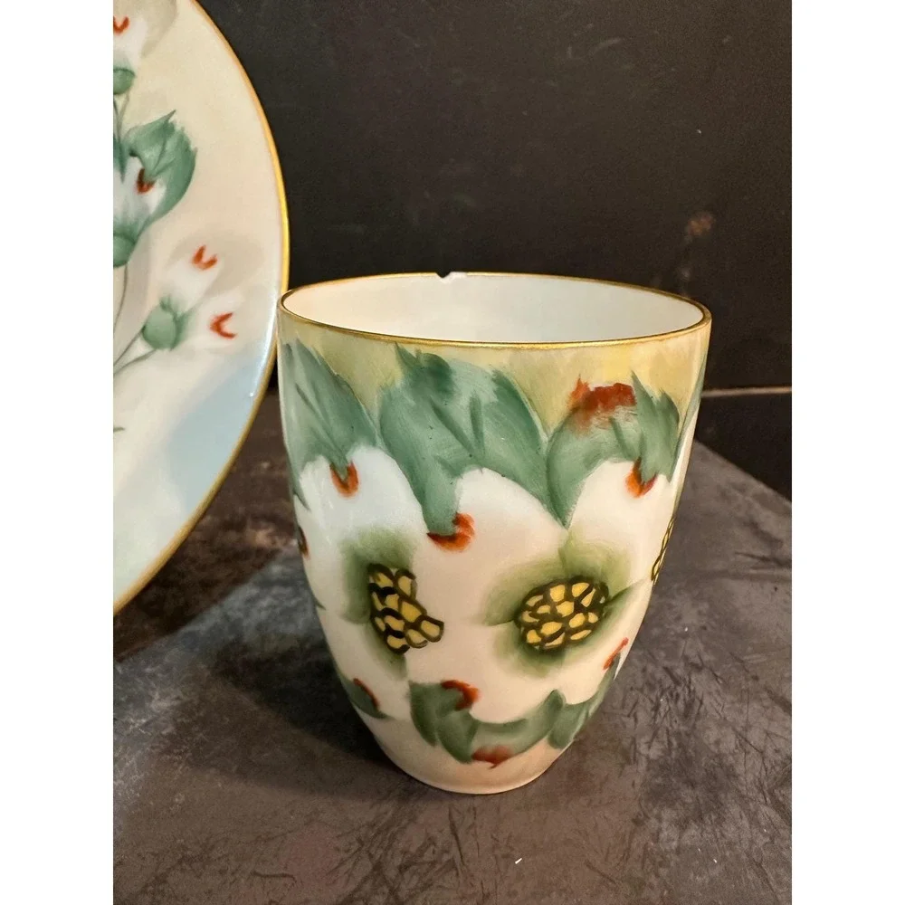 Royal Bavarian Hutschenreuther Selb this royal pattern