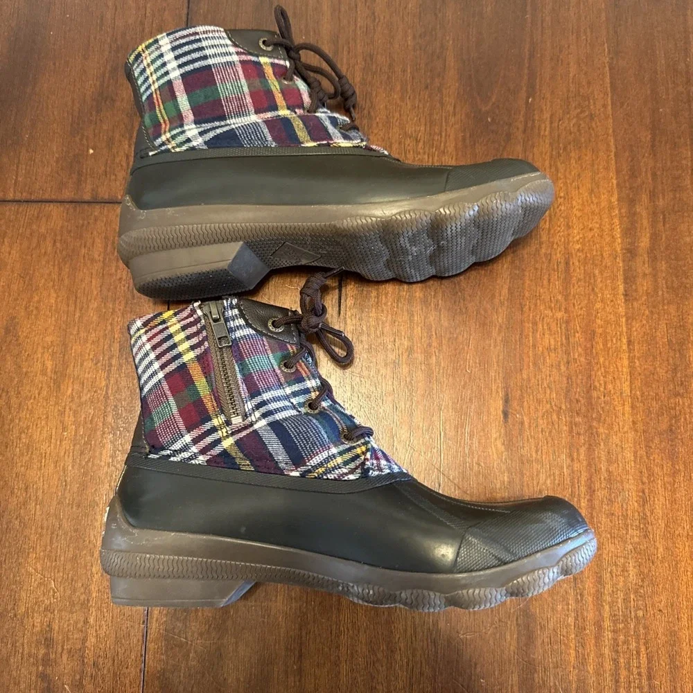 Sperry duck boots