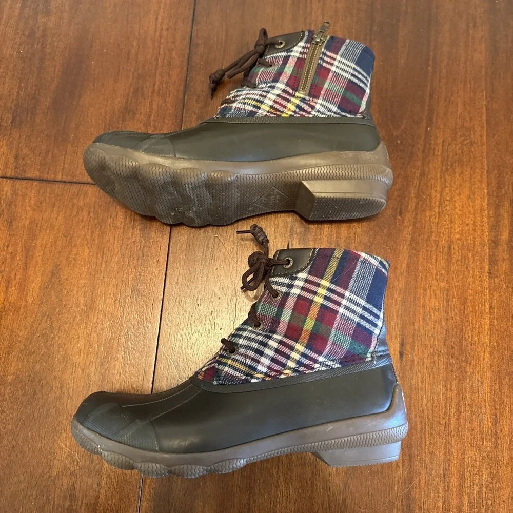 Sperry duck boots