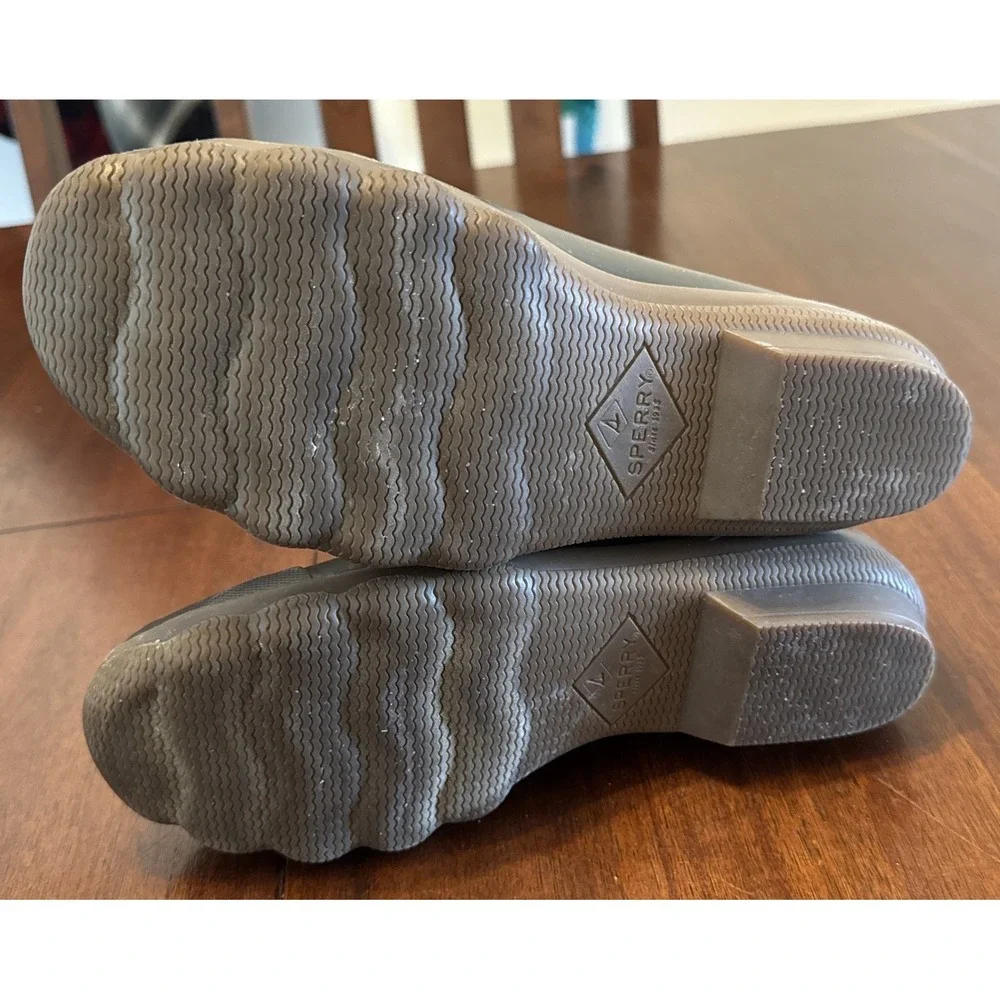 Sperry duck boots