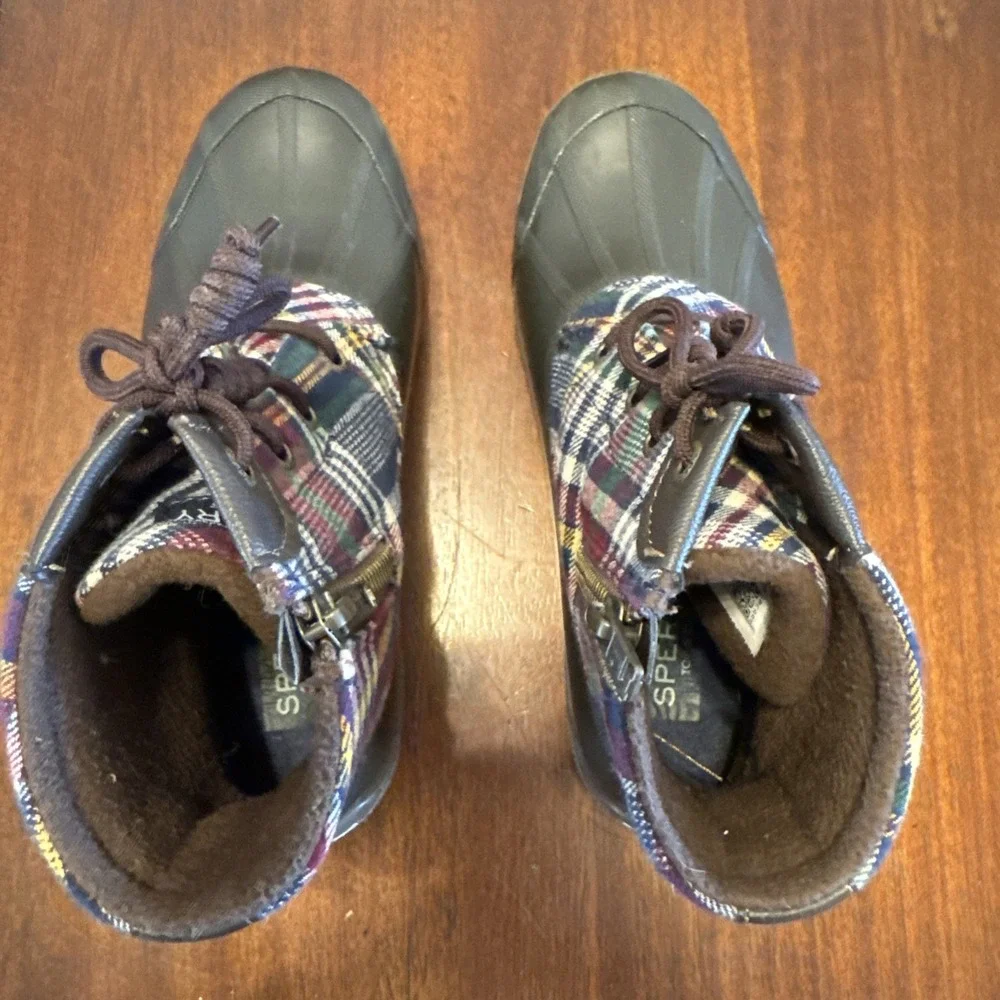 Sperry duck boots