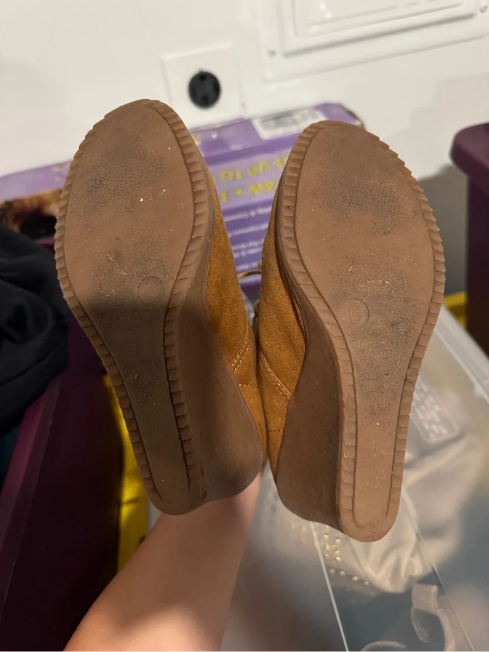 White Mountain stylish tan