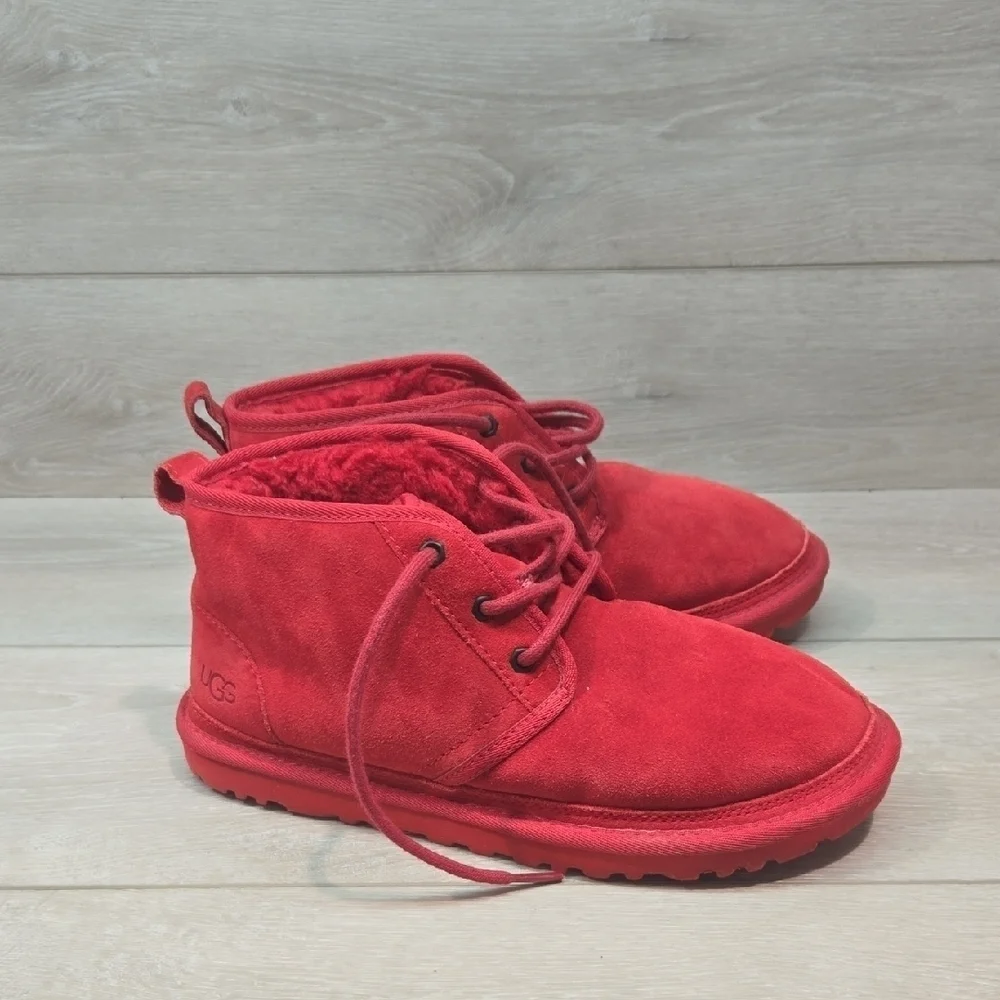 UGG Australia Mens Neumel 3236 Ankle Red Suede Sheepskin Boots Sz 8