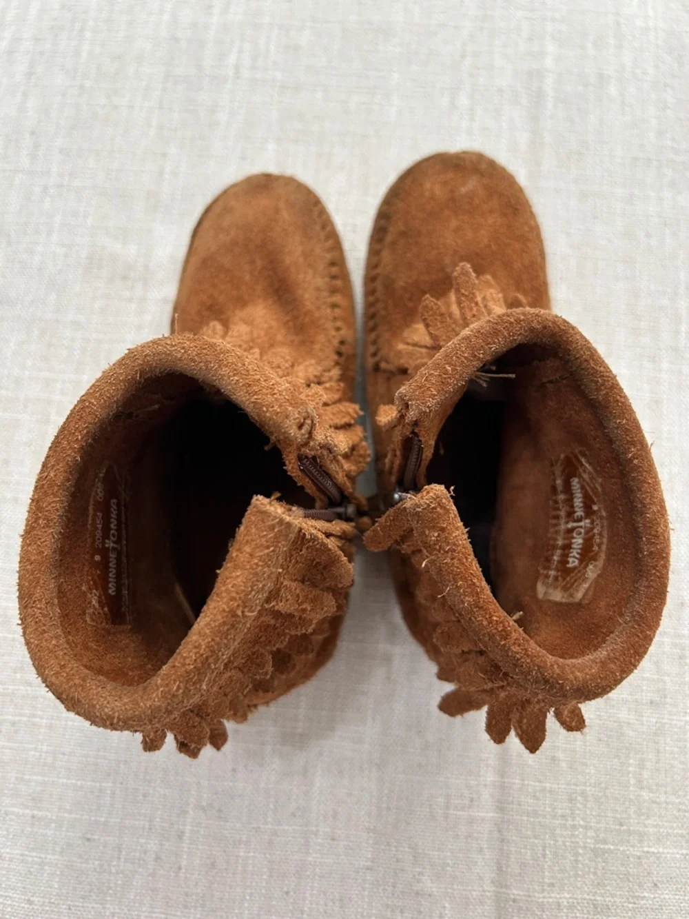 Minnetonka moccasins kids