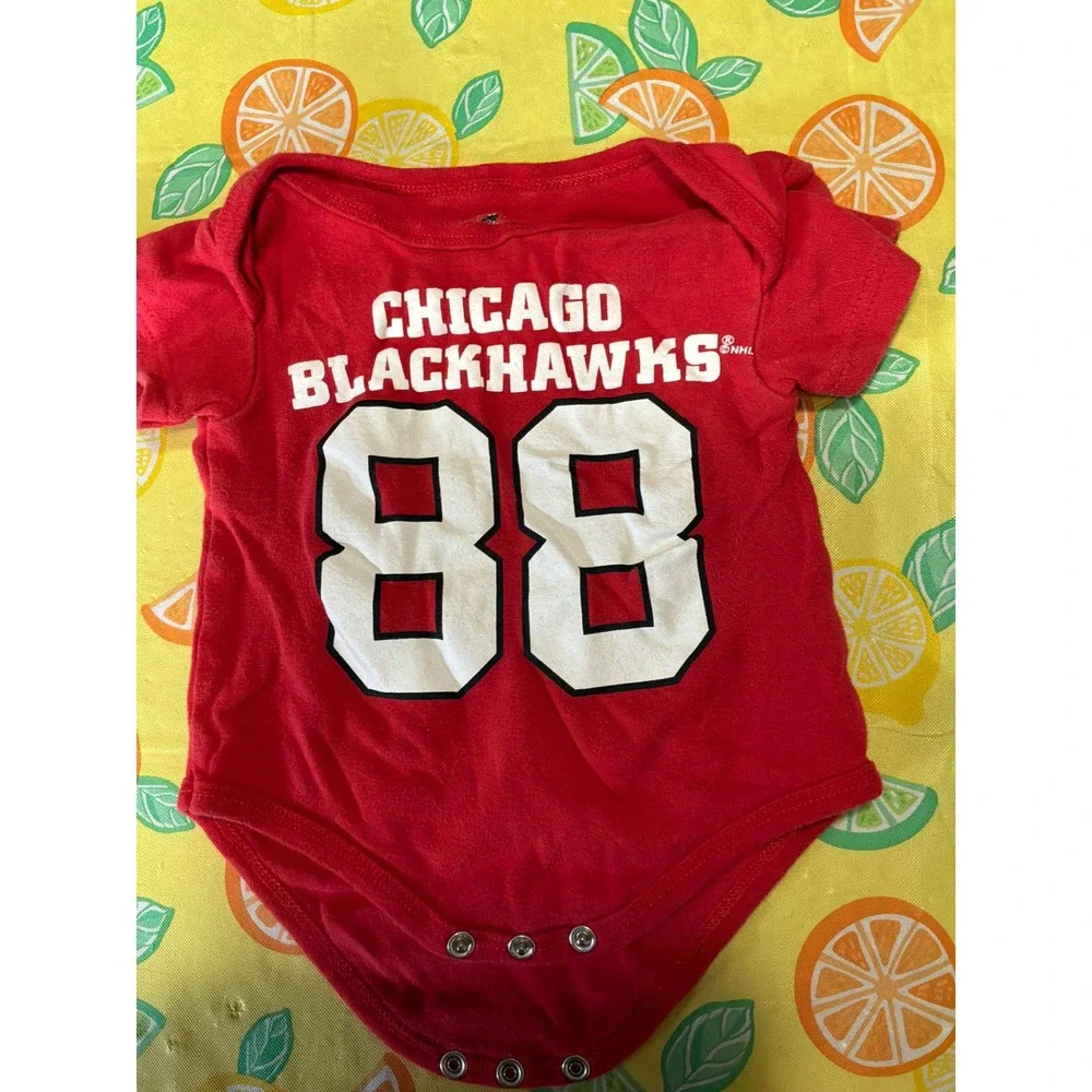 NHL Chicago‎ Blackhawks Bodysuit Kids 0-3M Red Patrick Kane 88 Jersey Romper