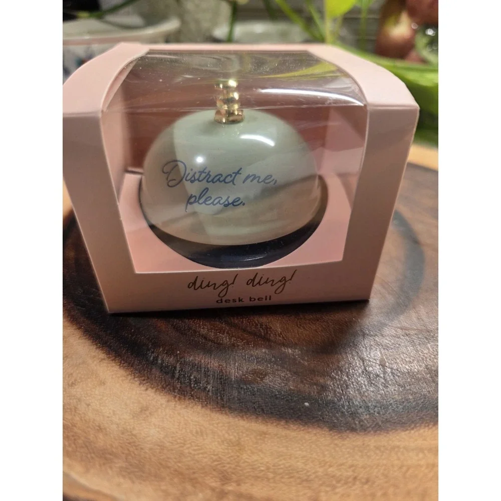 Carven gift novelty