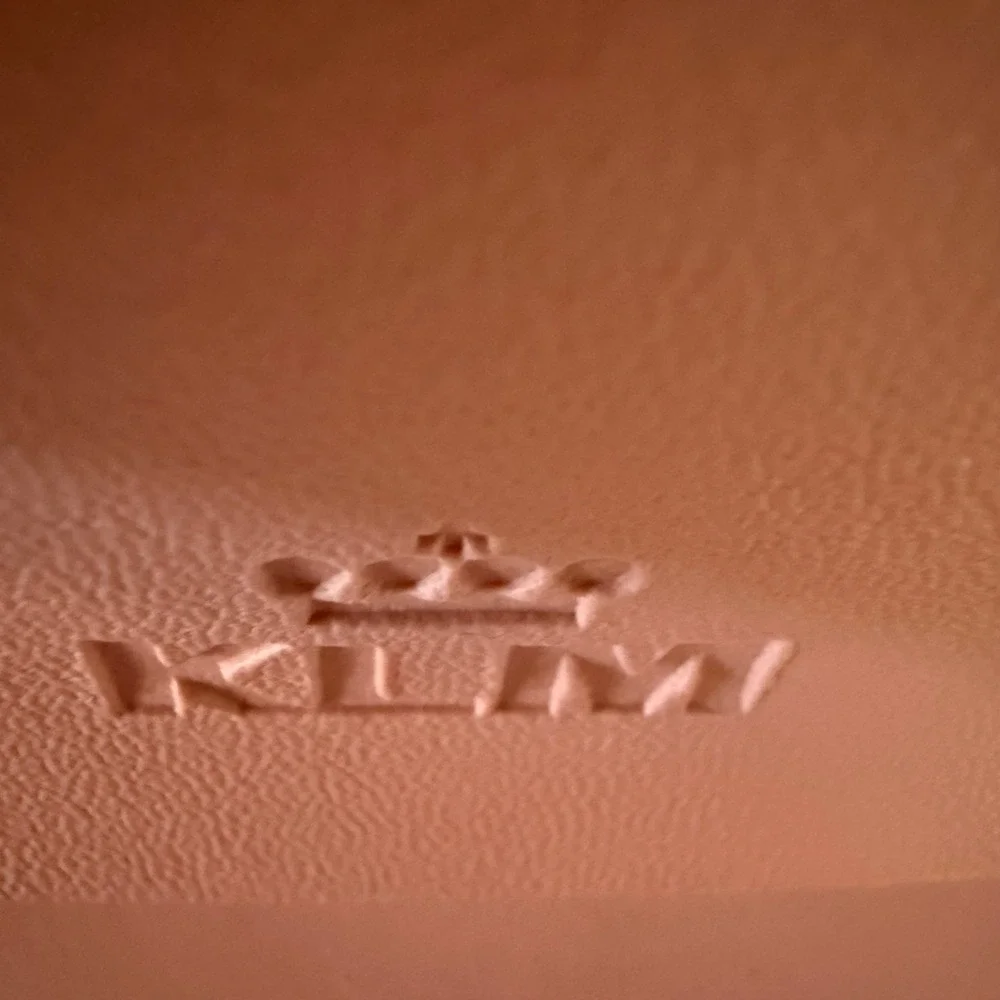 KLM beautiful limited