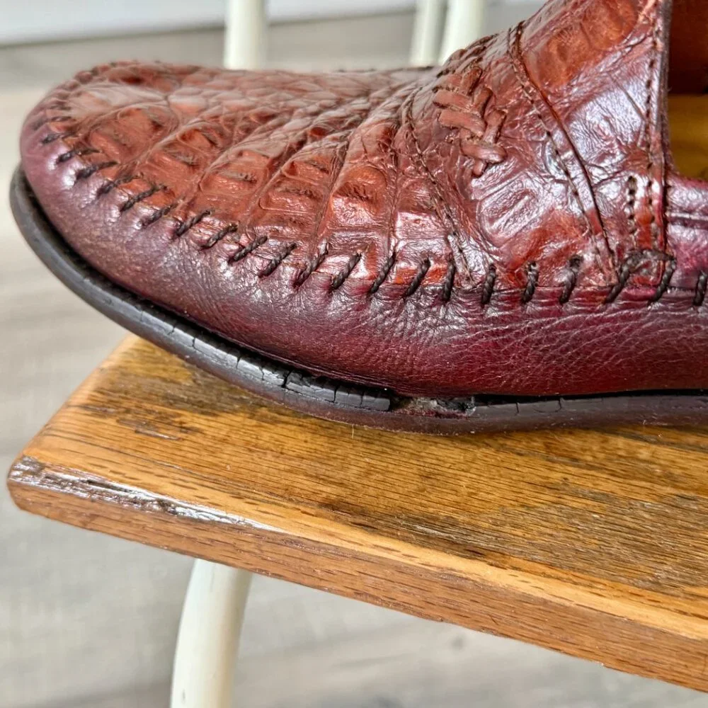 Florsheim Imperial Genuine Caiman Alligator Leather Loafer (size 10)