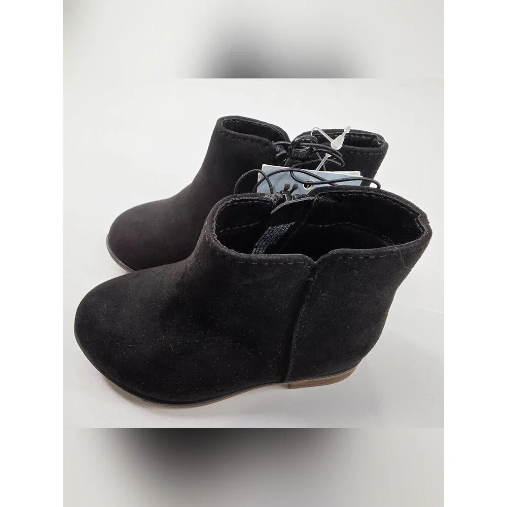 Cat & Jack classic black