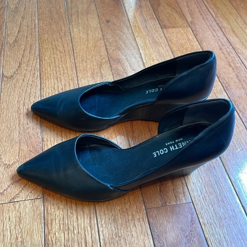 Kenneth Cole New York preowned inch