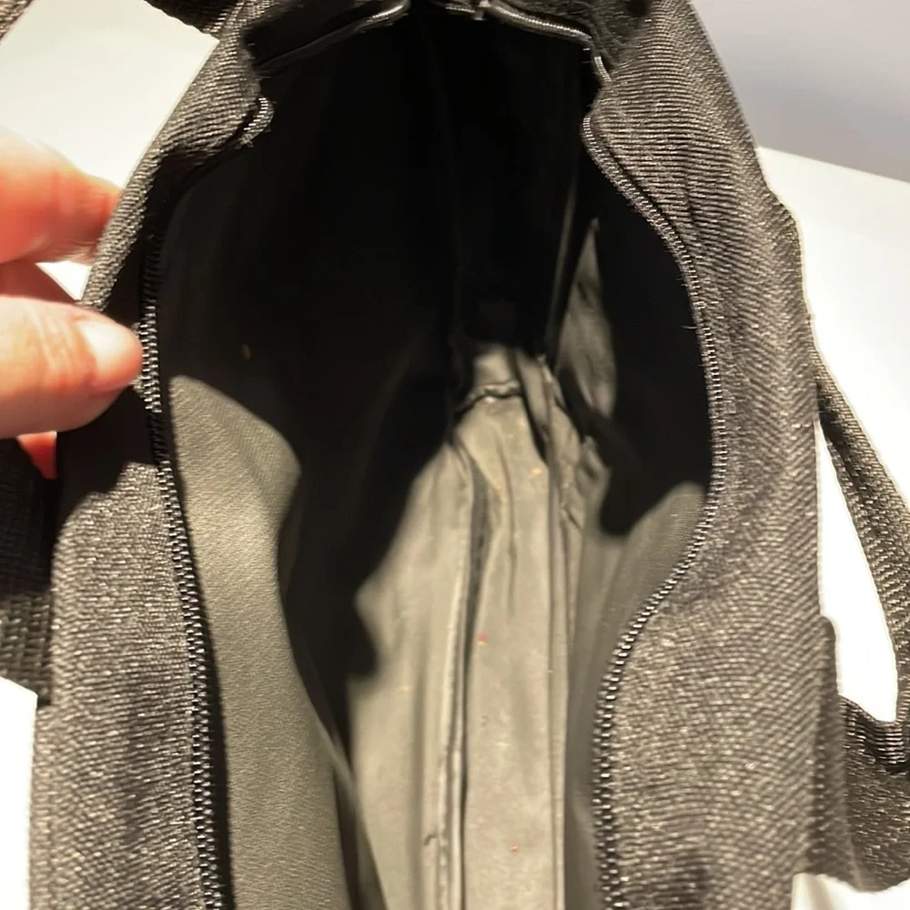 N/A exterior zippered