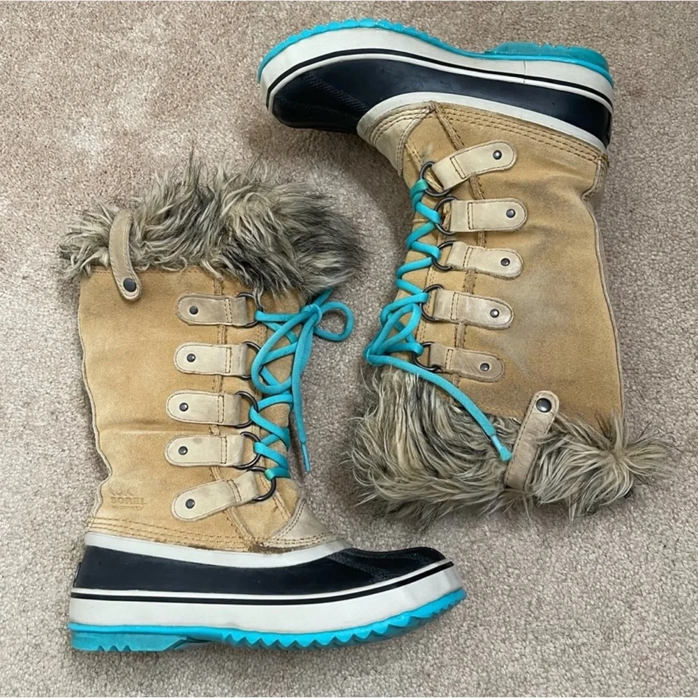 Sorel Joan of Arctic Curry Turquoise lace up fur lined snow boots size 6