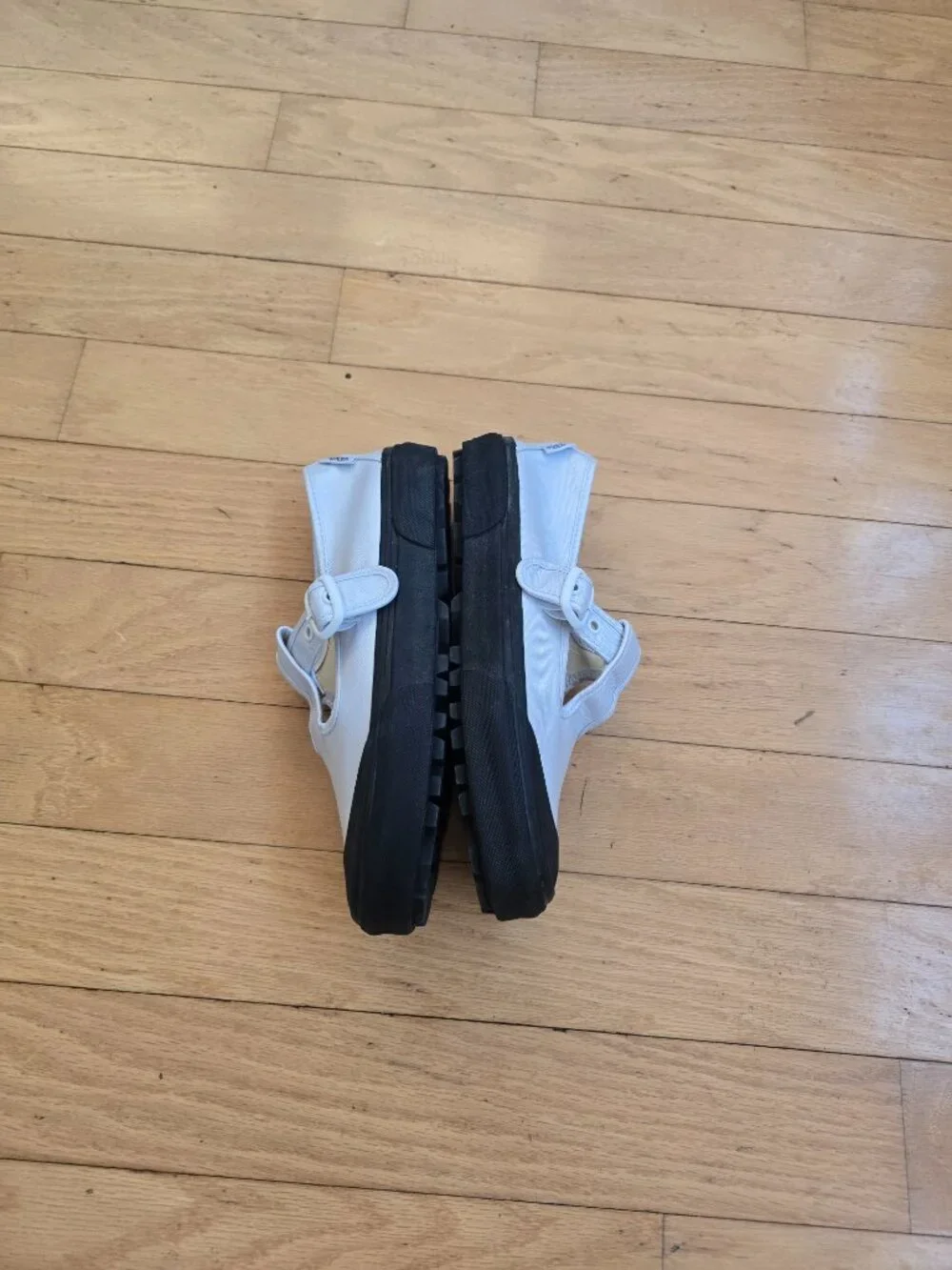 Vans style 93