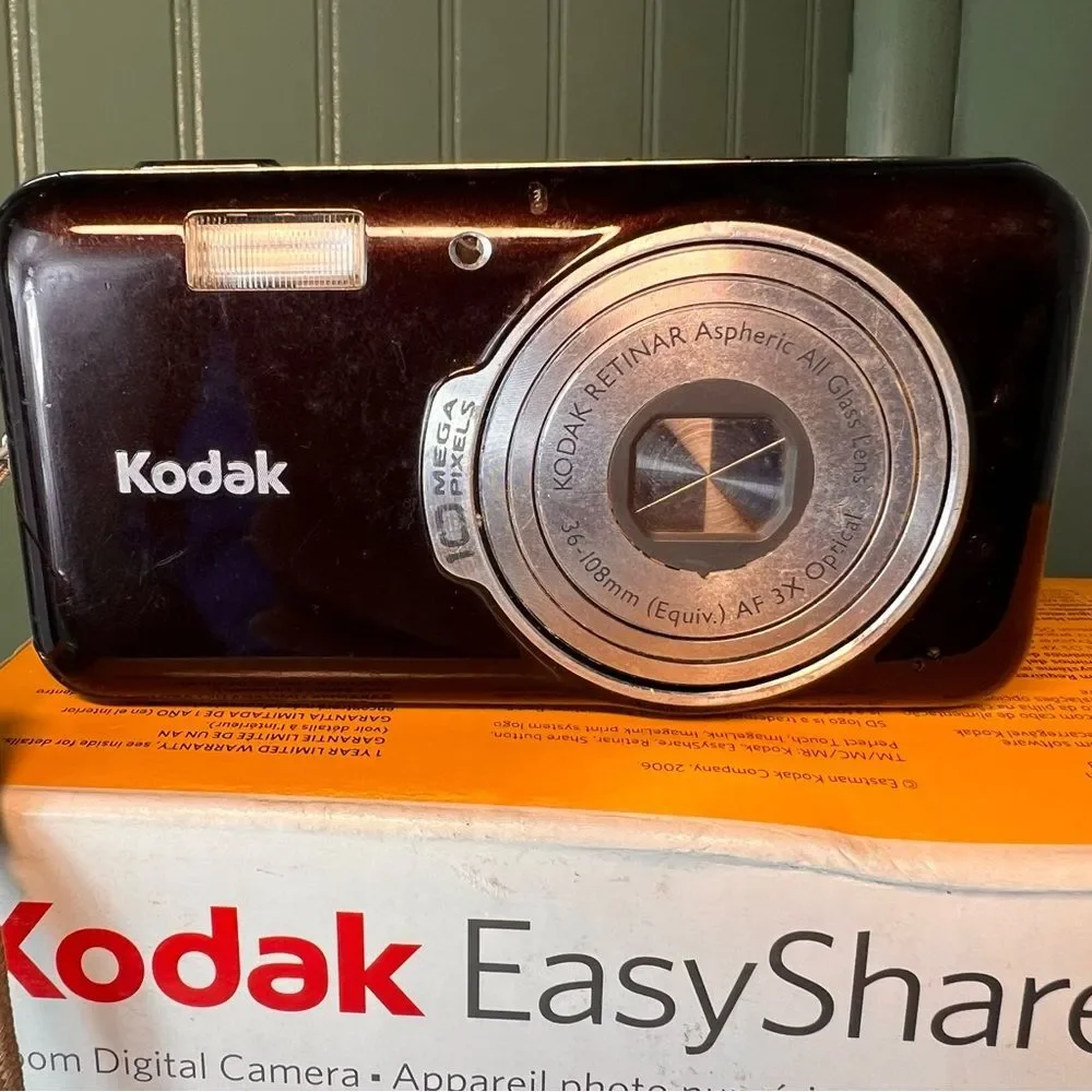Kodak wear that included