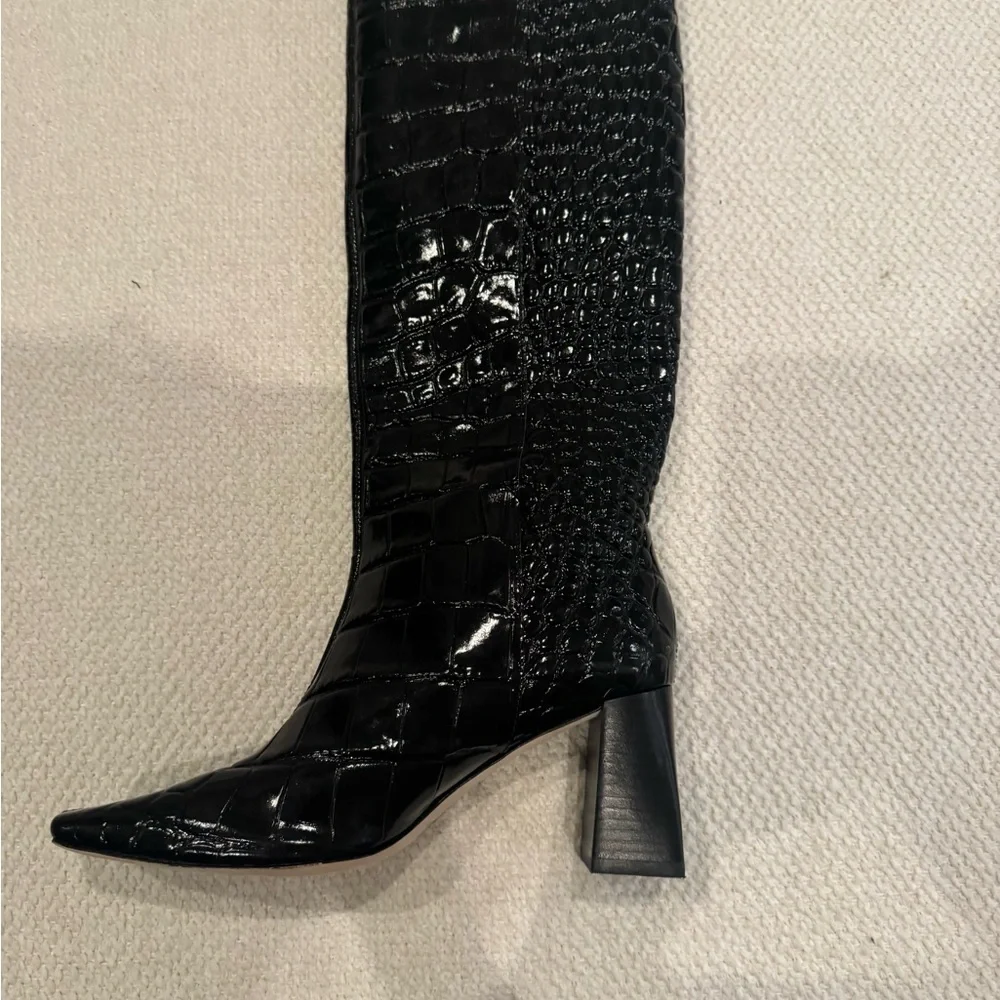 Reformation elegant black