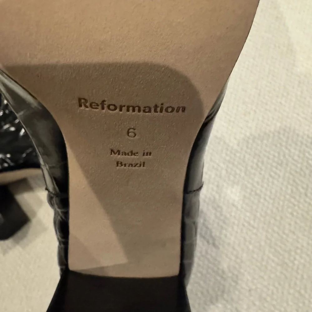 Reformation elegant black