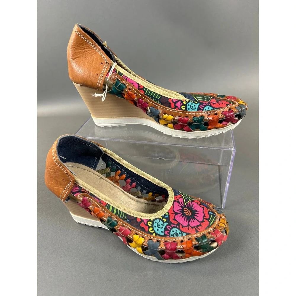 Huarache Wedge Pumps Multi Color Woven Leather Floral Canvas Mexican Boho 23