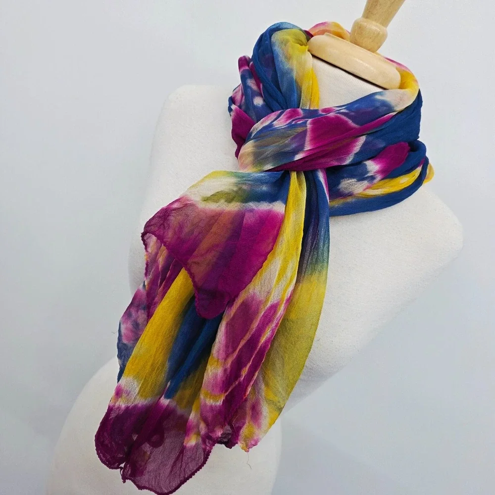 The Unbranded Brand womens colorful