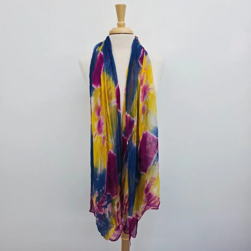 The Unbranded Brand womens colorful