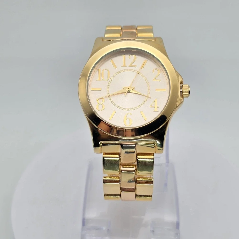 New!‎ CHICO'S Ladies Watch Gold & Rose Gold Tone Band New With Tags New Battery