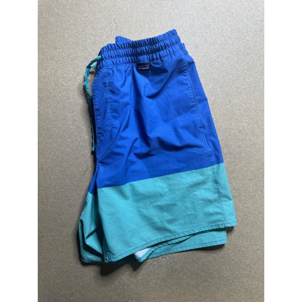 Patagonia dive into