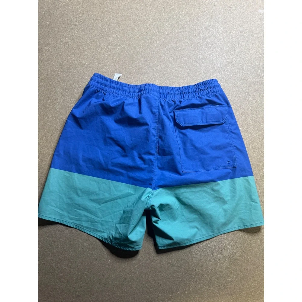 Patagonia dive into