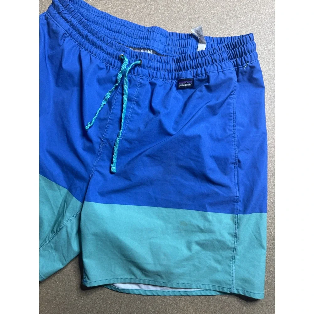 Patagonia dive into