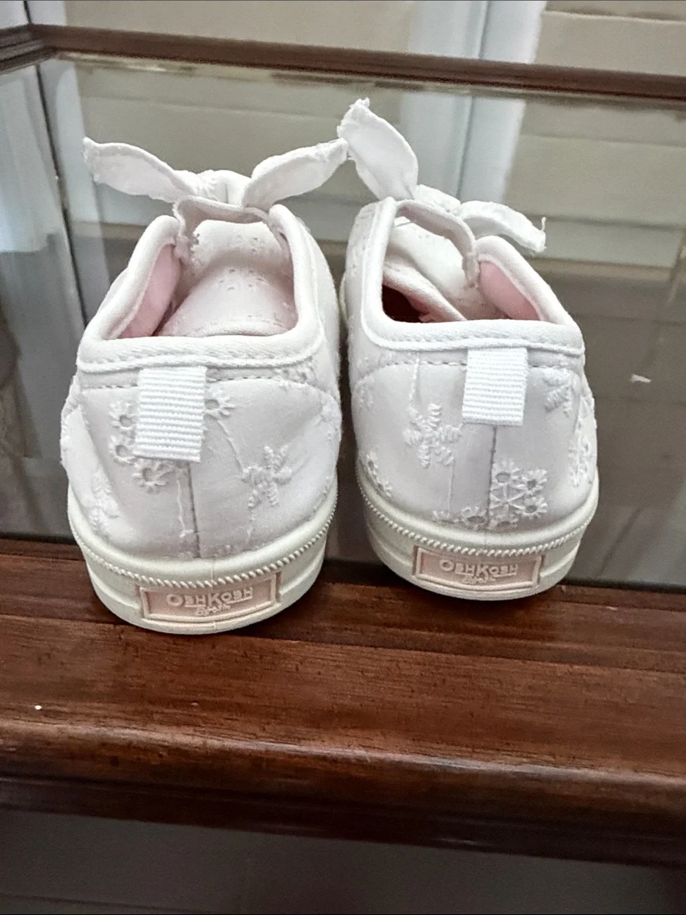 OshKosh Bgosh white slip