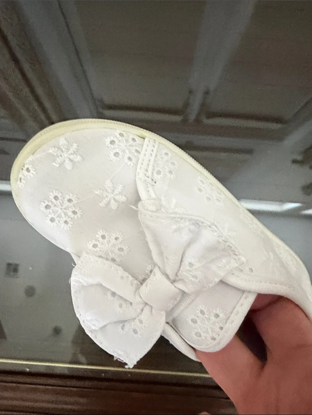 OshKosh Bgosh white slip