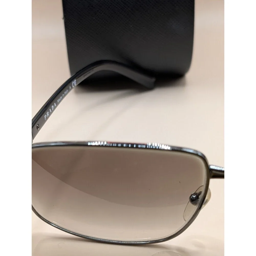Prada good pre