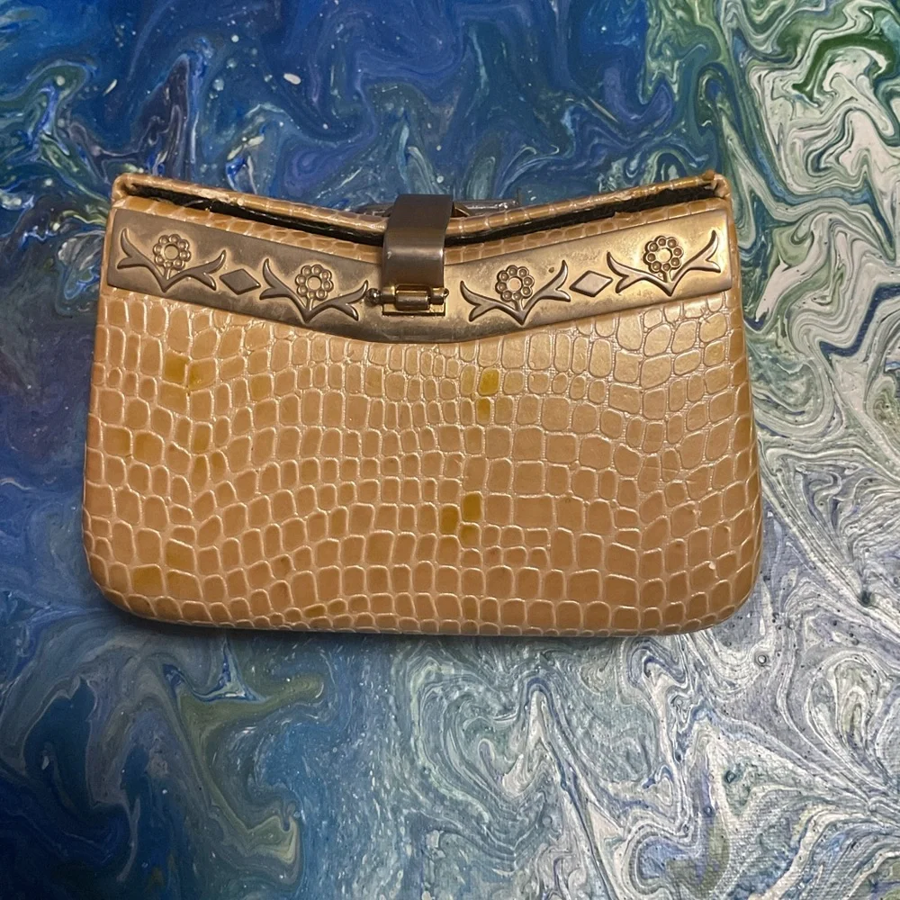 N/A outfit bag