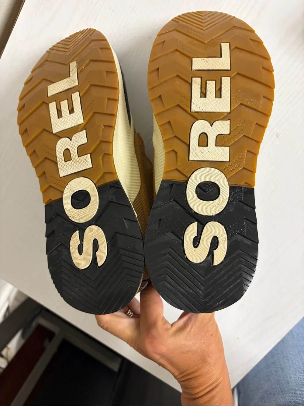 Sorel worn once