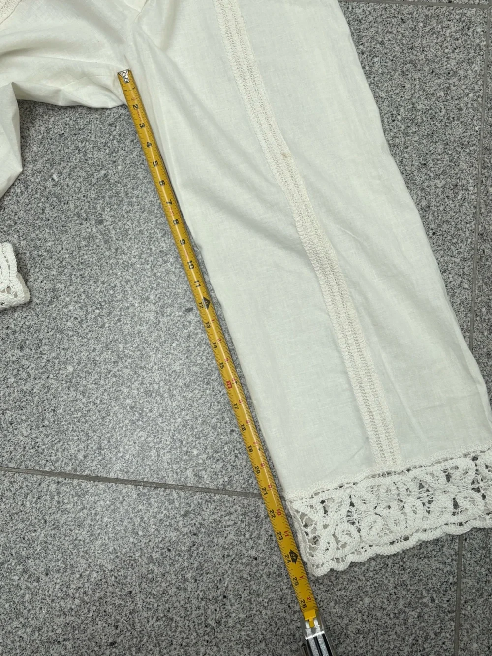 Zara cropped cream