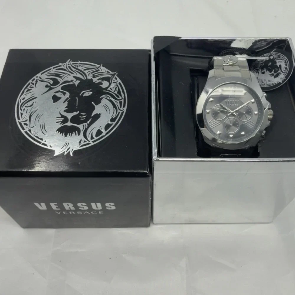 Versus Versace Men's Chronograph Watch Silver Steel VSP520418 Lion Head New