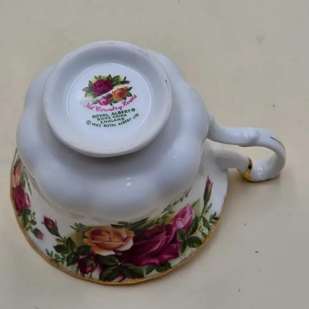 Royal Albert slightly smaller