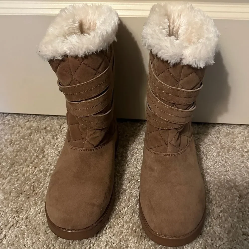 G by Guess Babez Tan Ankle Faux Fur Winter Boots Women's Sz 7.5