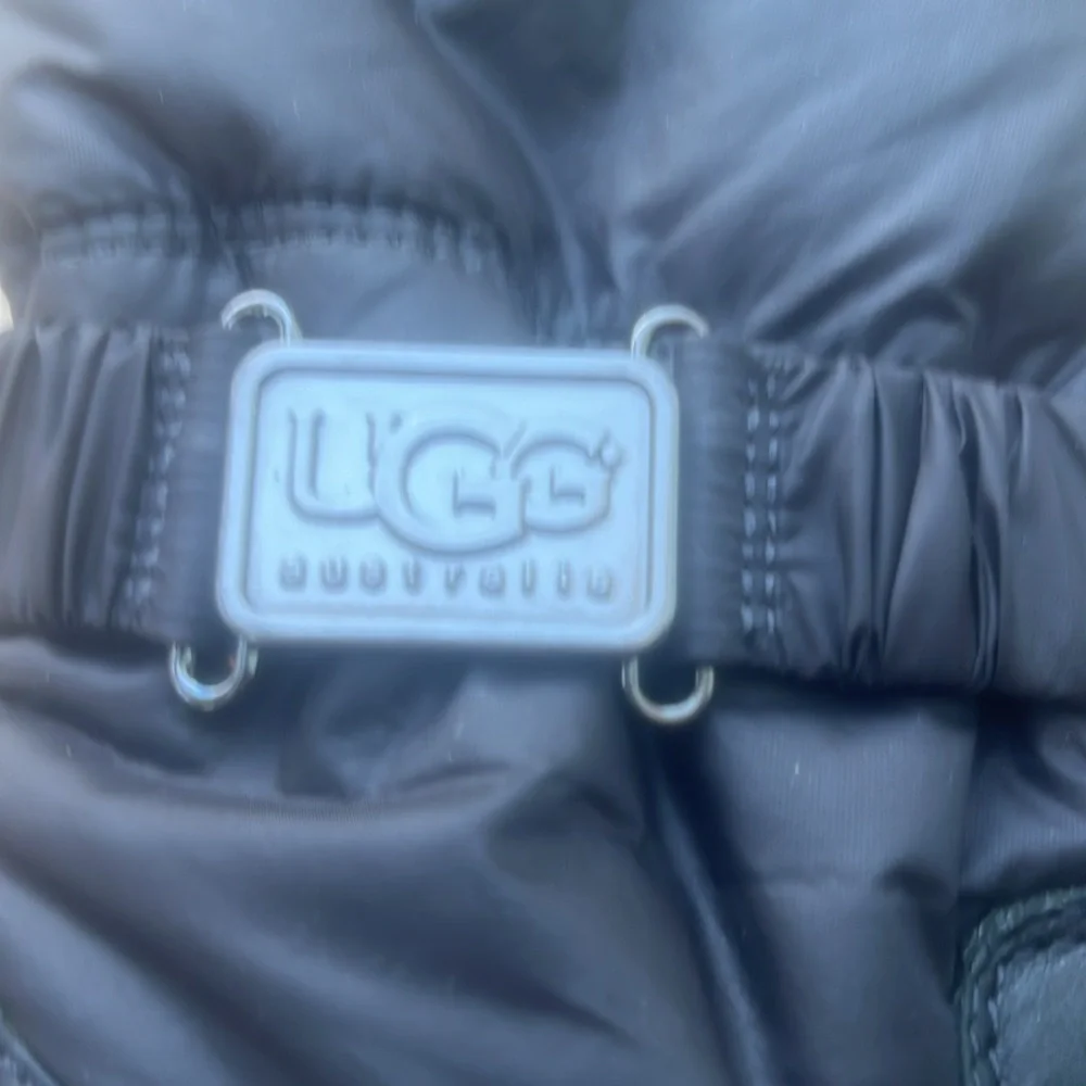 UGG cassidy nylon