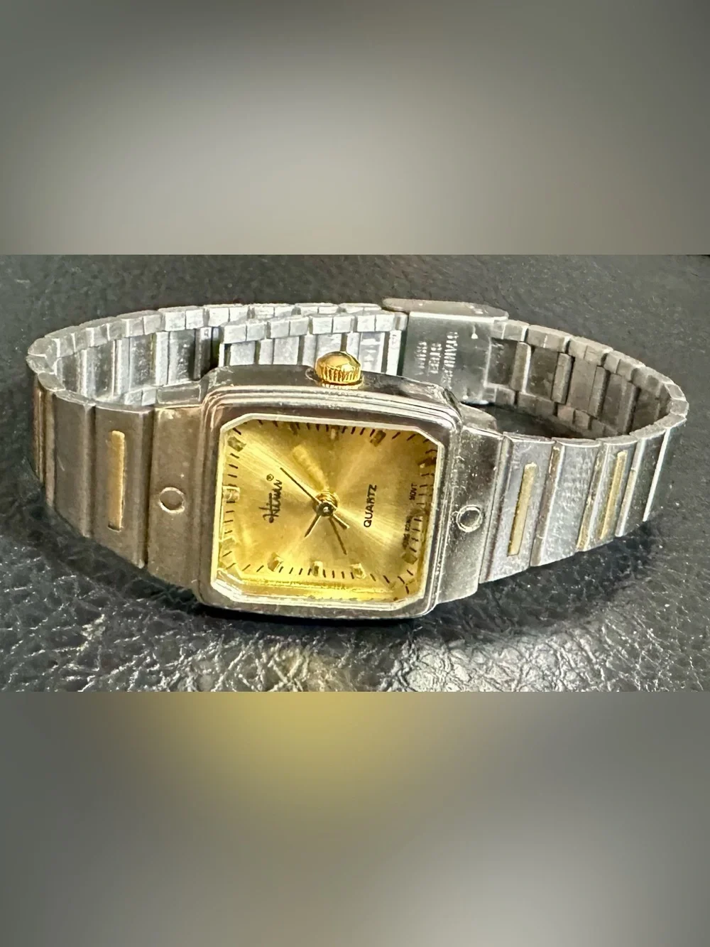 N/A classic quartz