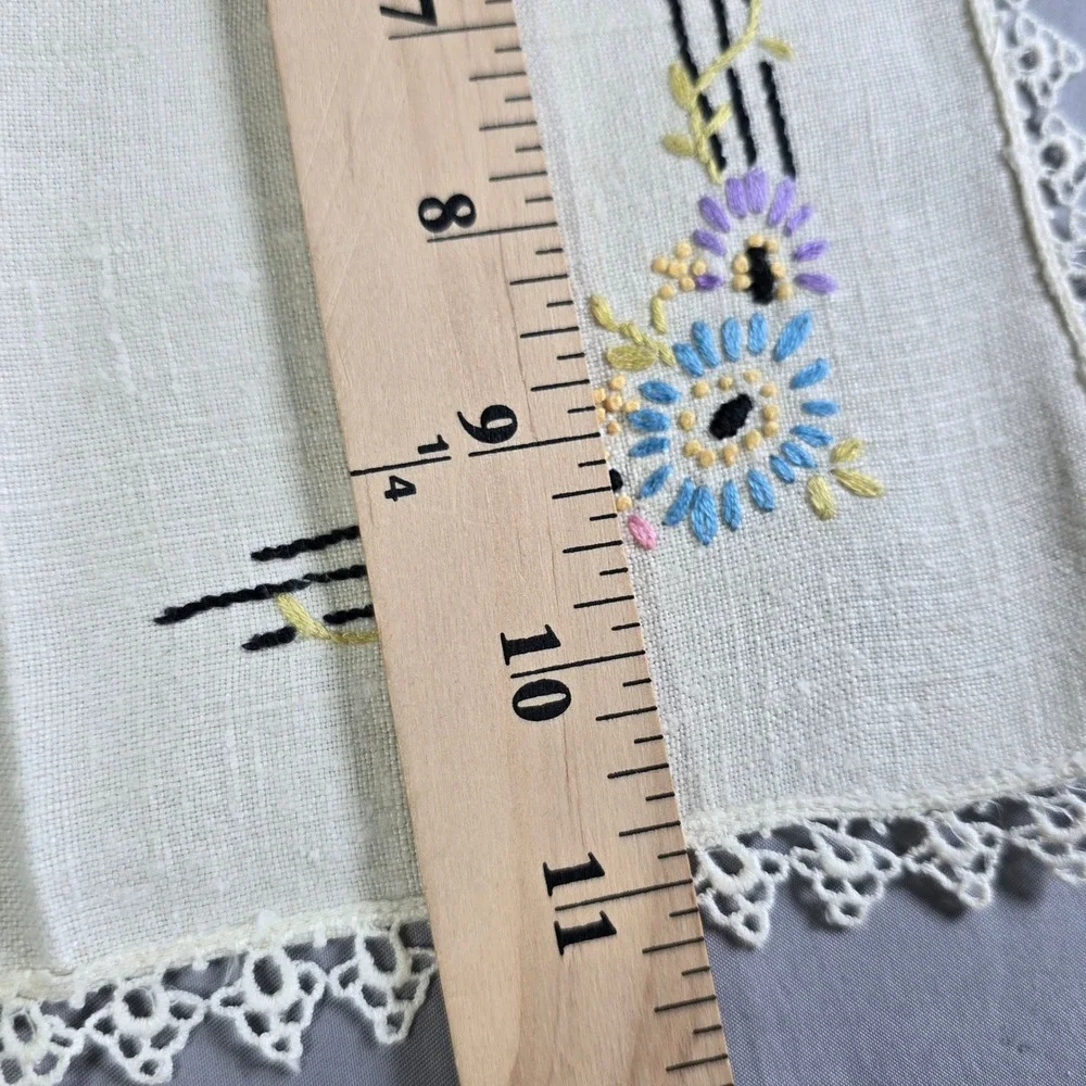 Unbranded vintage linen