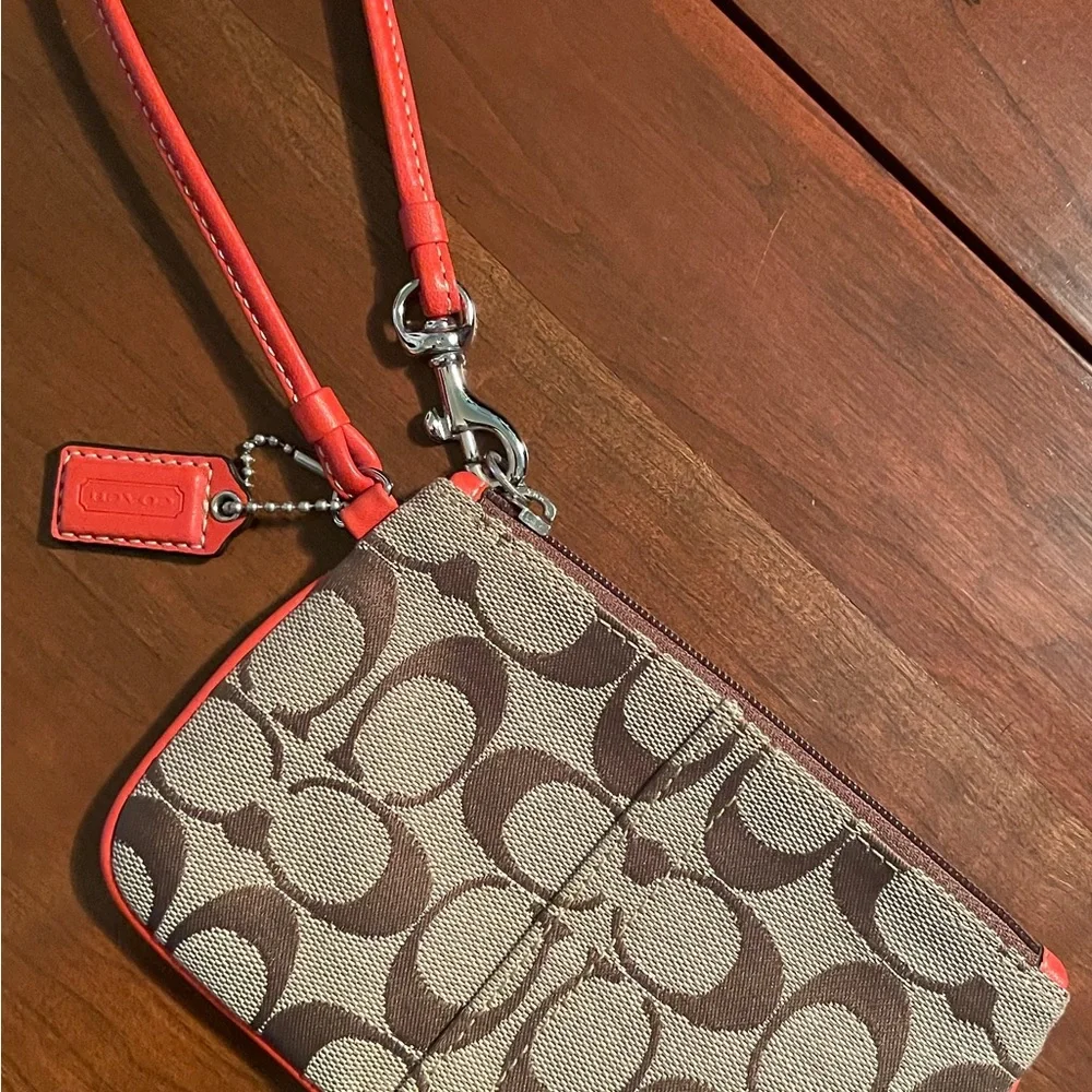 Coach excellent pre