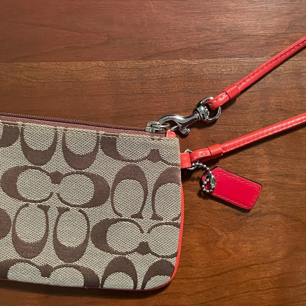 Coach excellent pre