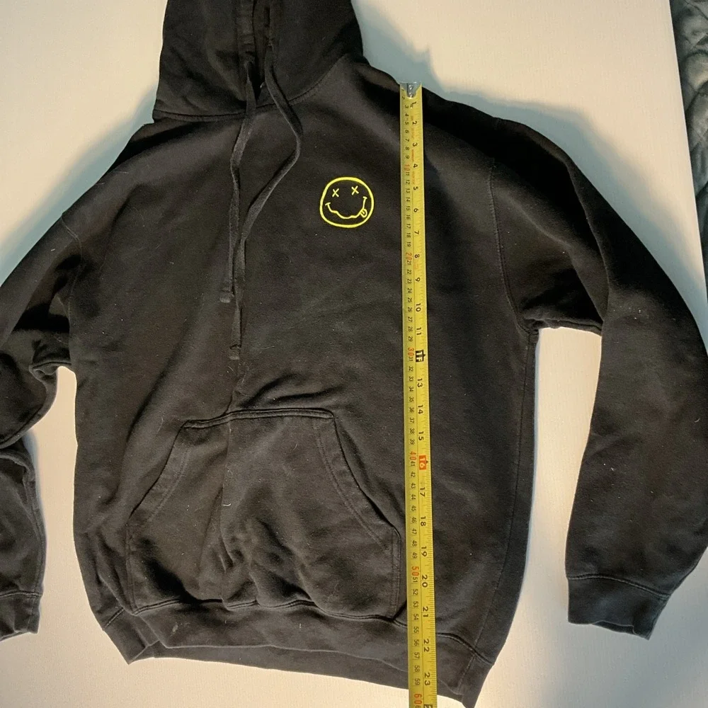 N/A nirvana black