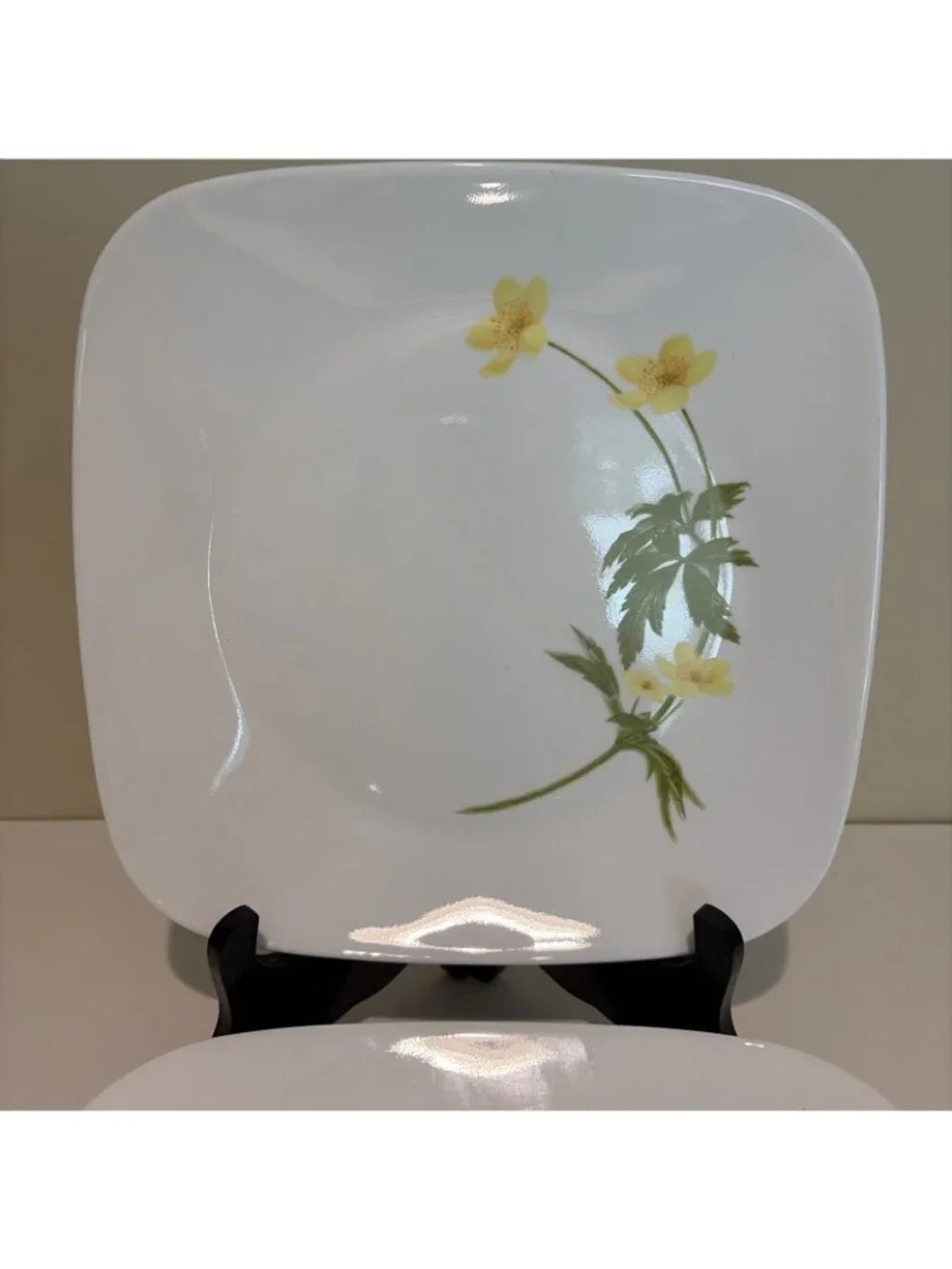 Corelle corning buttercup