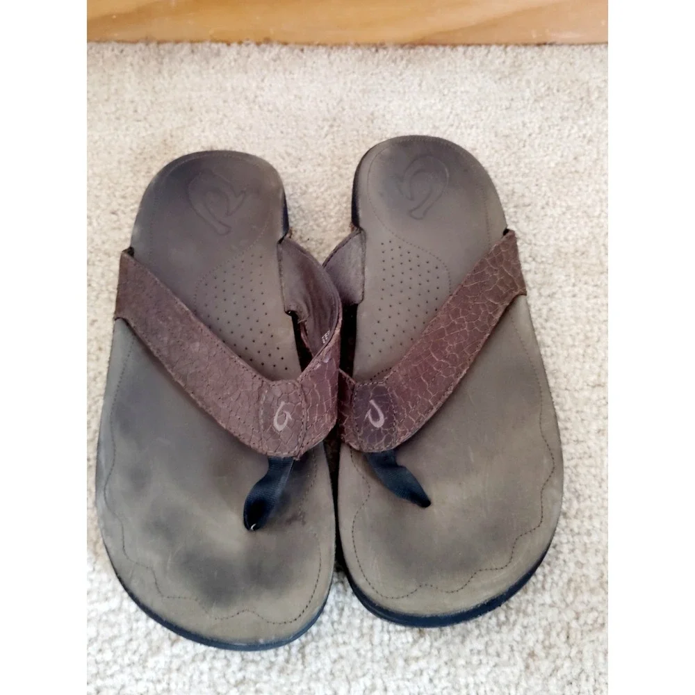 OluKai beach preppy