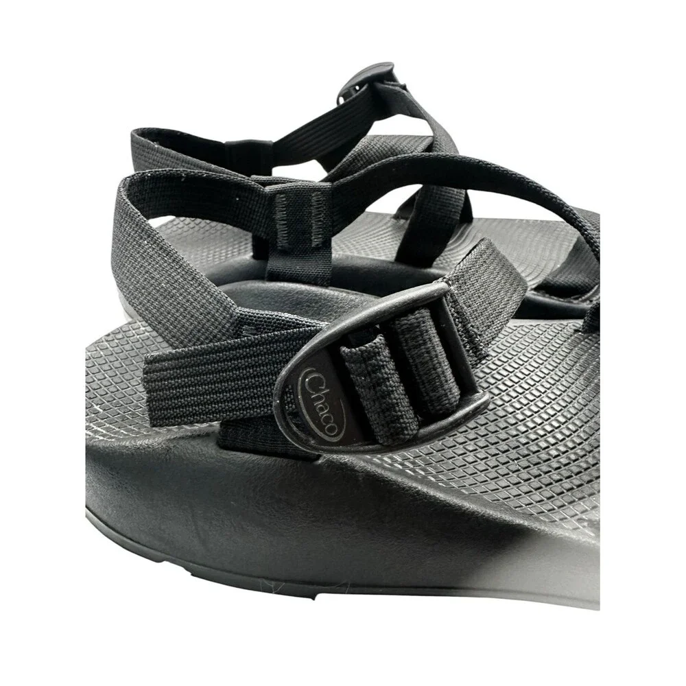 Chaco hiking #hikingsandals photos